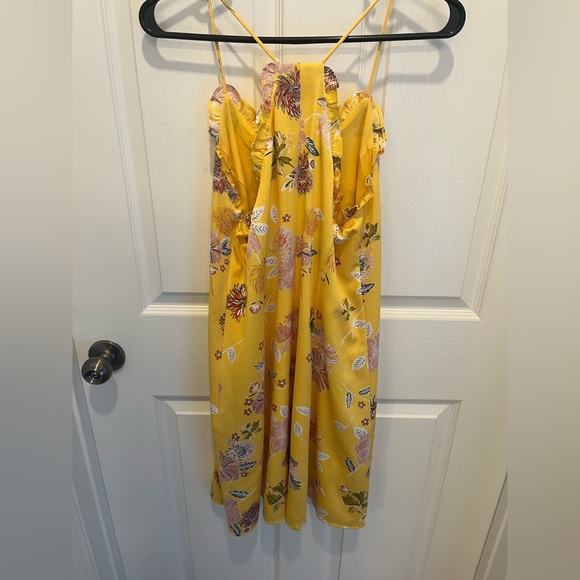 Dress - Picture 2 of 4